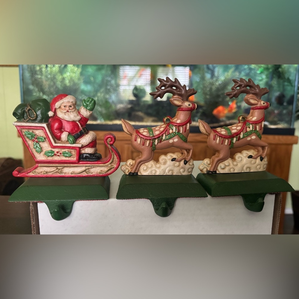 Sets of VTG Midwest Cast Iron Santa in Sleigh 2 Reindeers X-mas Stocking Hangers